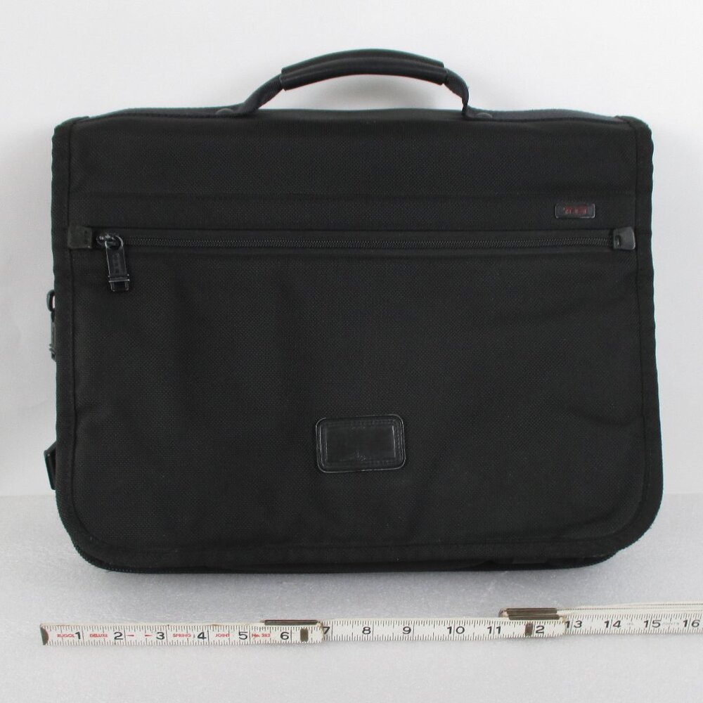 TUMI EXPANDABLE ORGANIZER LAPTOP BRIEFCASE - Picture 14 of 16